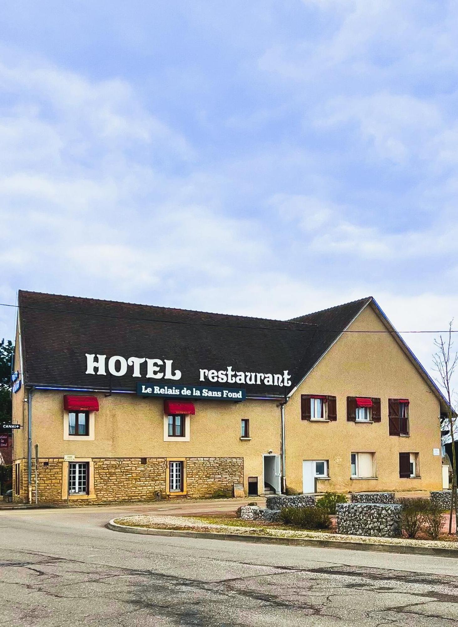 Hotel Le Relais De La Sans Fond Fénay Exterior foto